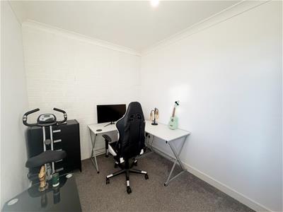 Picture 19